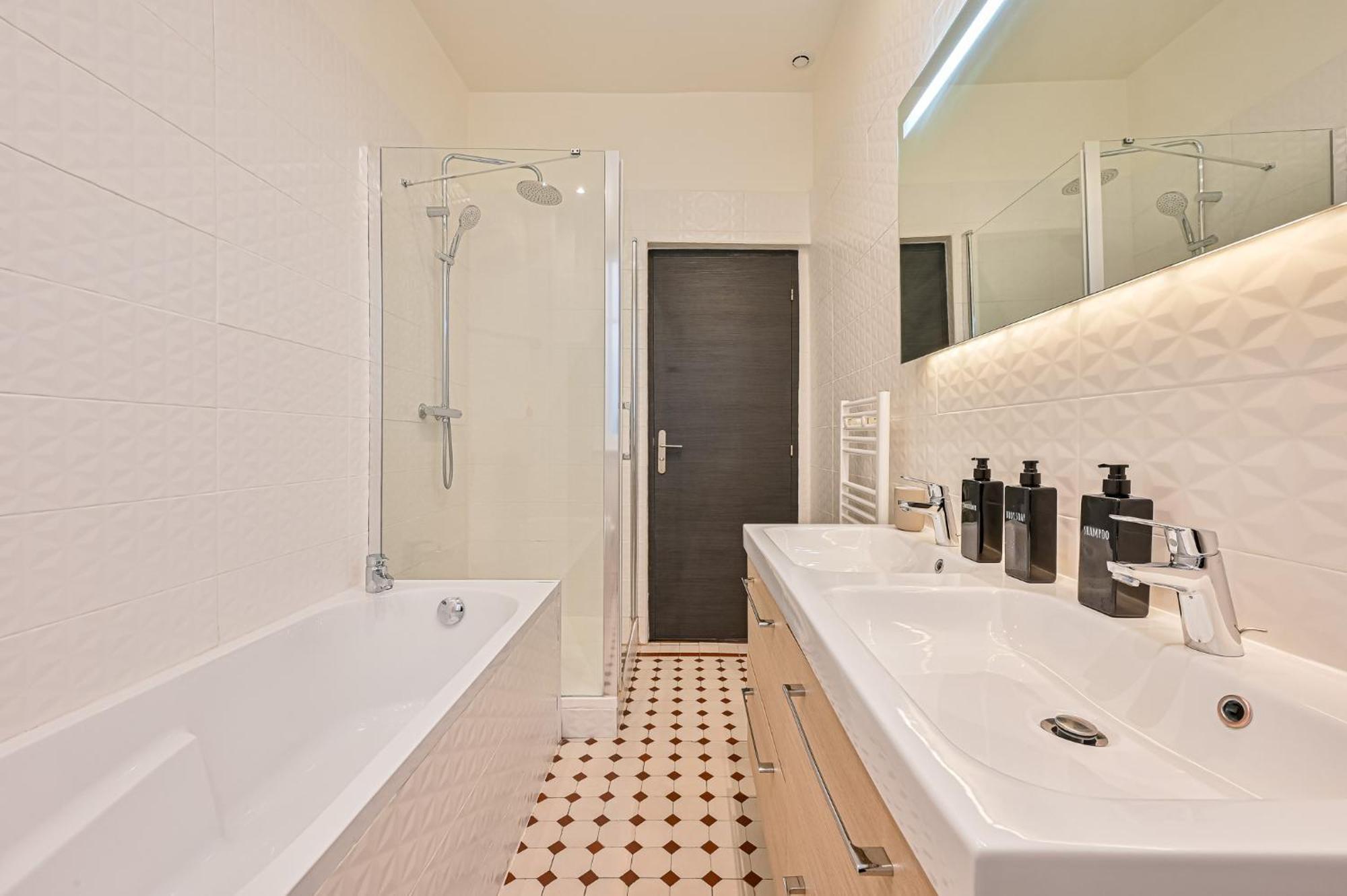 Magnifique Appartement De Luxe & Familia - Paris 16 Ngoại thất bức ảnh
